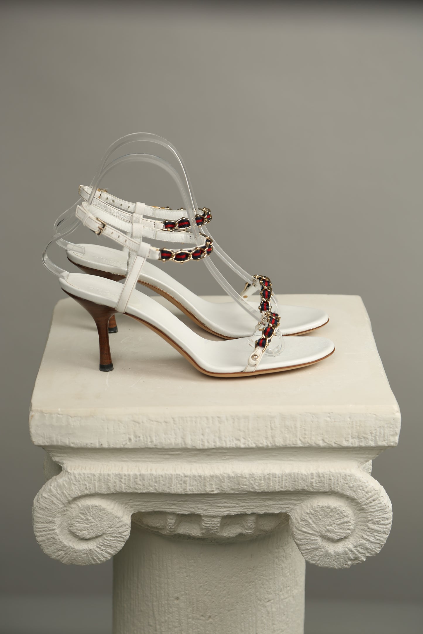 GUCCI Chain Sandals