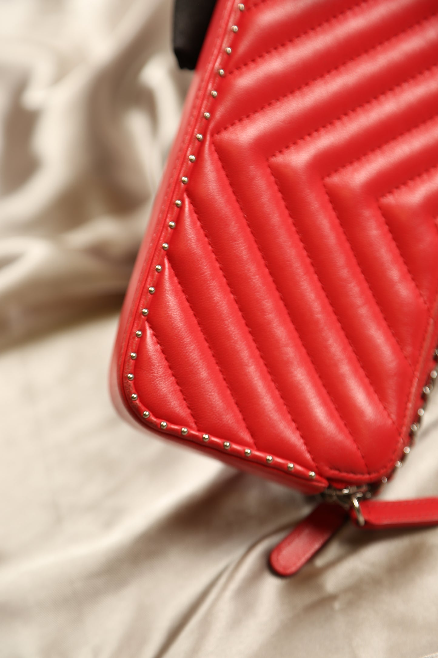 CHANEL Chevron Leather Crossbody Bag