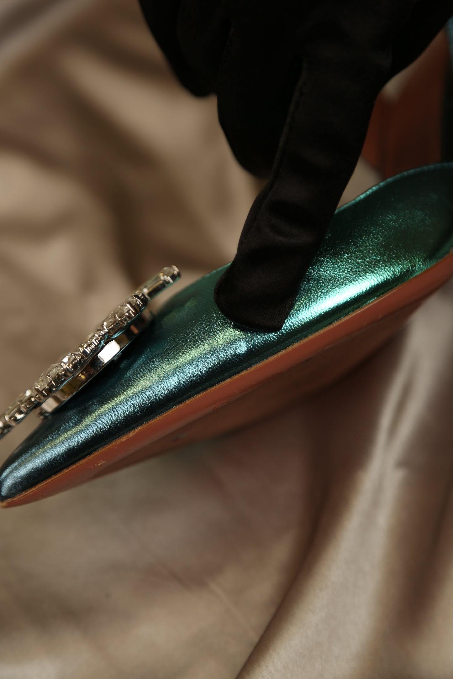 AMINA MUADDI Begum Metallic Slingbacks