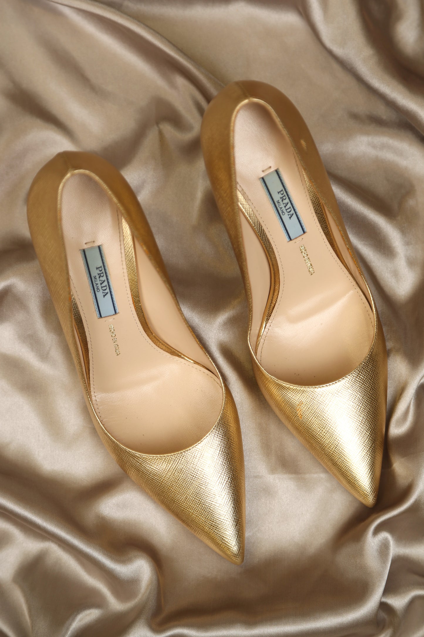 PRADA Gold Saffiano Pumps
