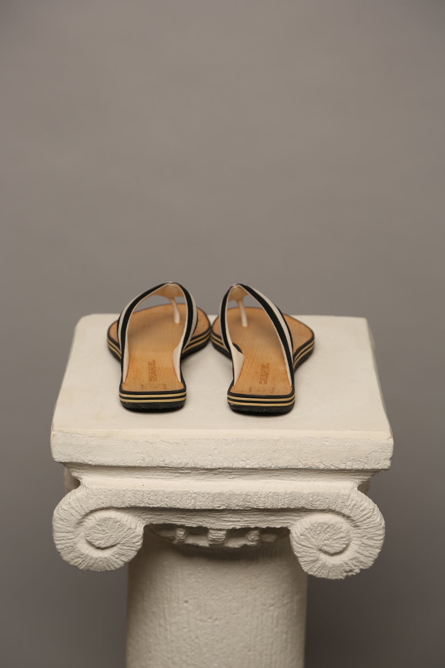 CHANEL CC Tong Sandals