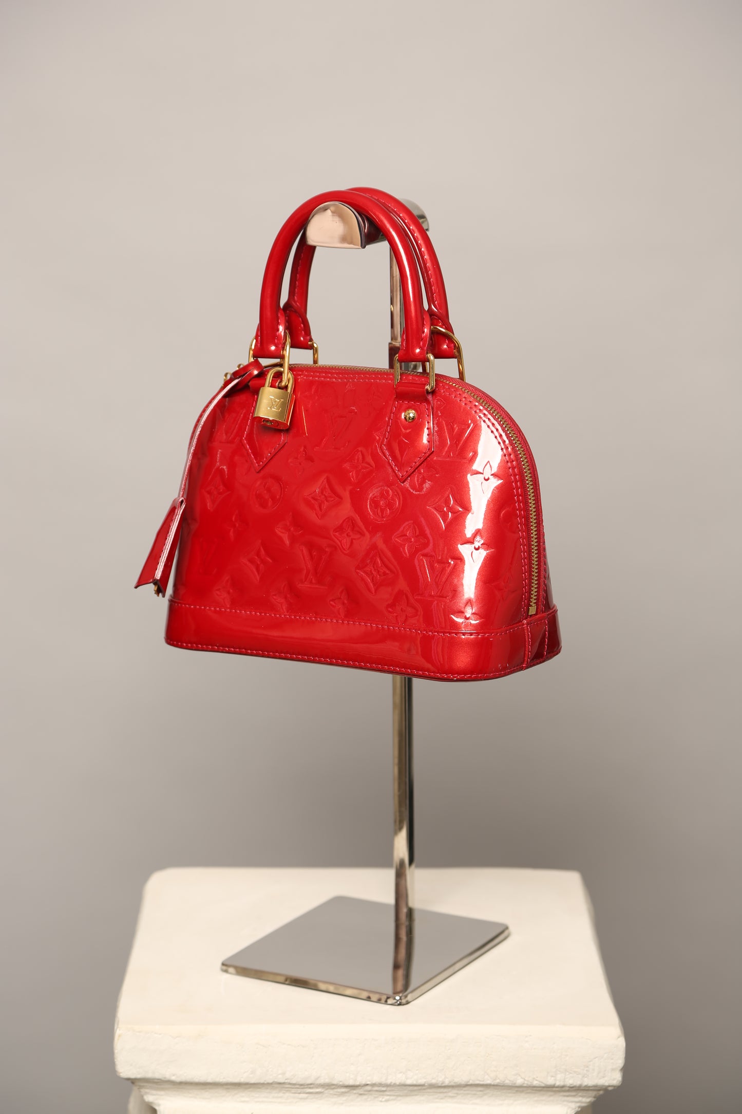 LOUIS VUITTON Alma BB Handbag