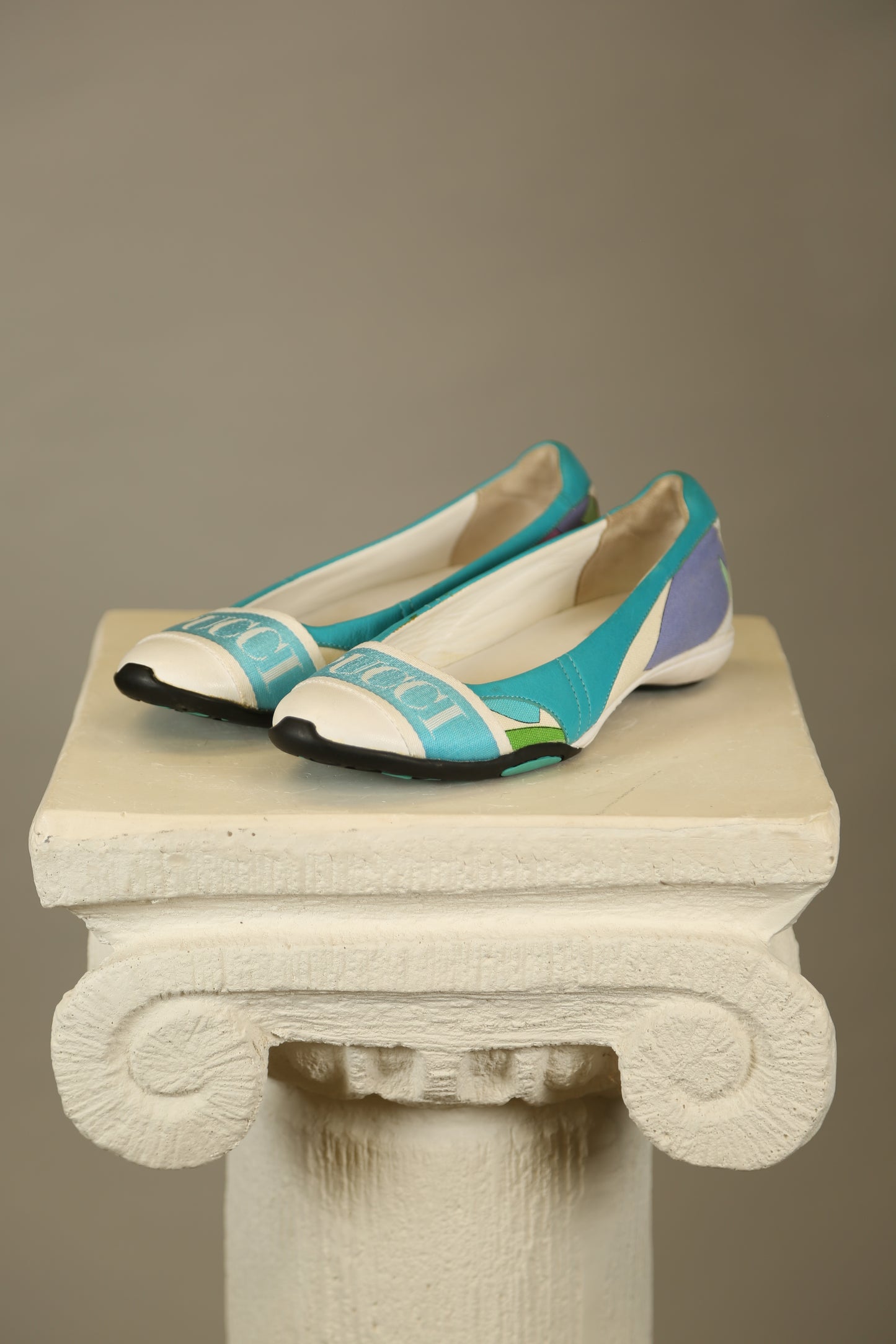 Rare EMILIO PUCCI Ballet Flats