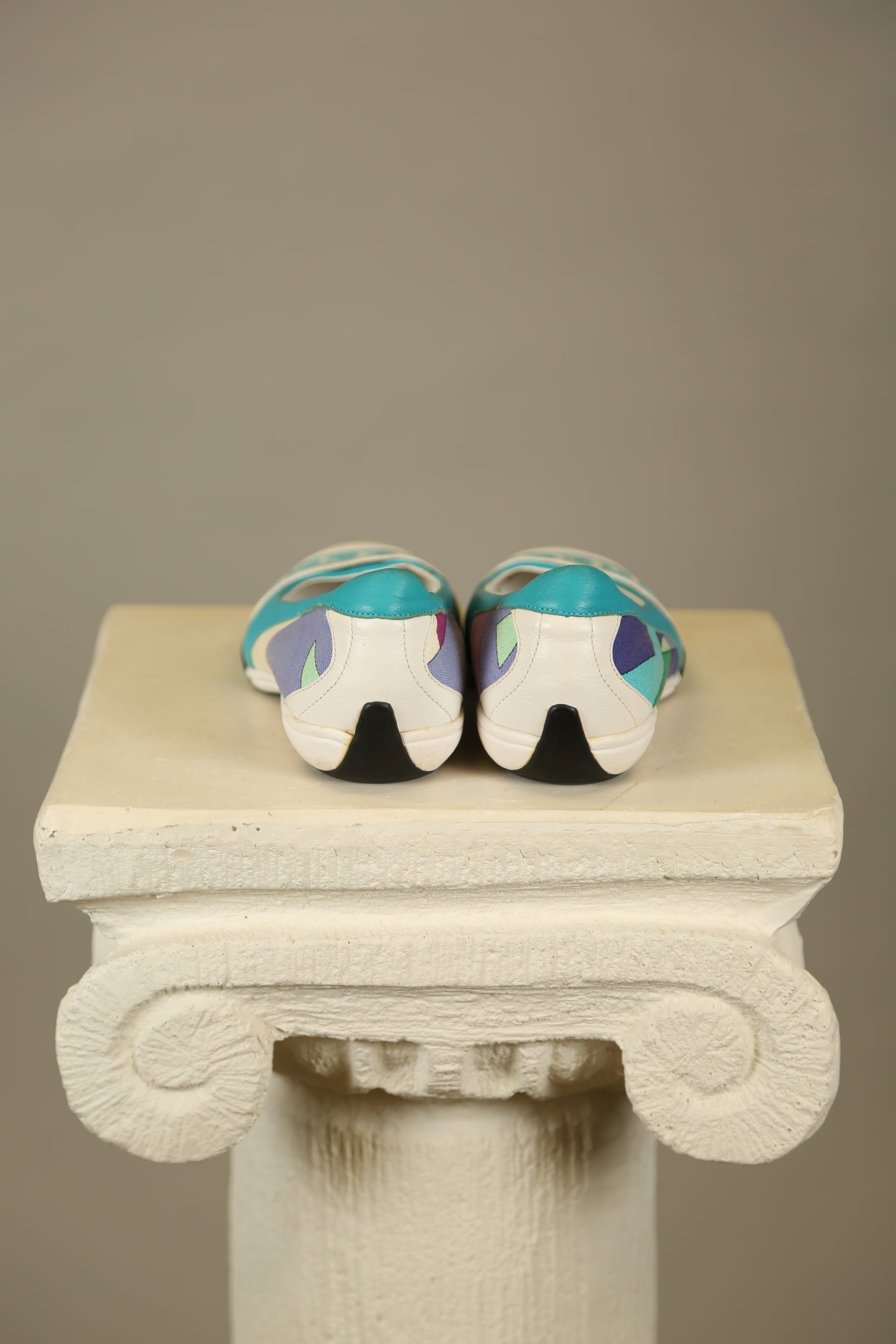 Rare EMILIO PUCCI Ballet Flats