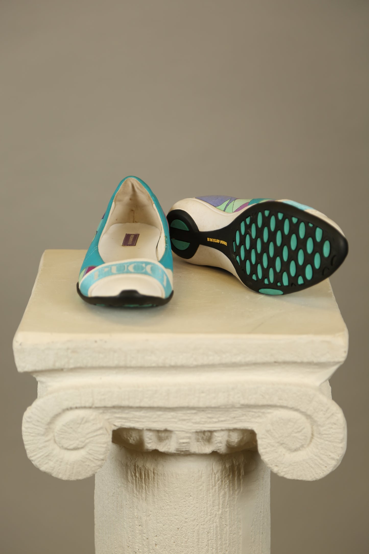 Rare EMILIO PUCCI Ballet Flats