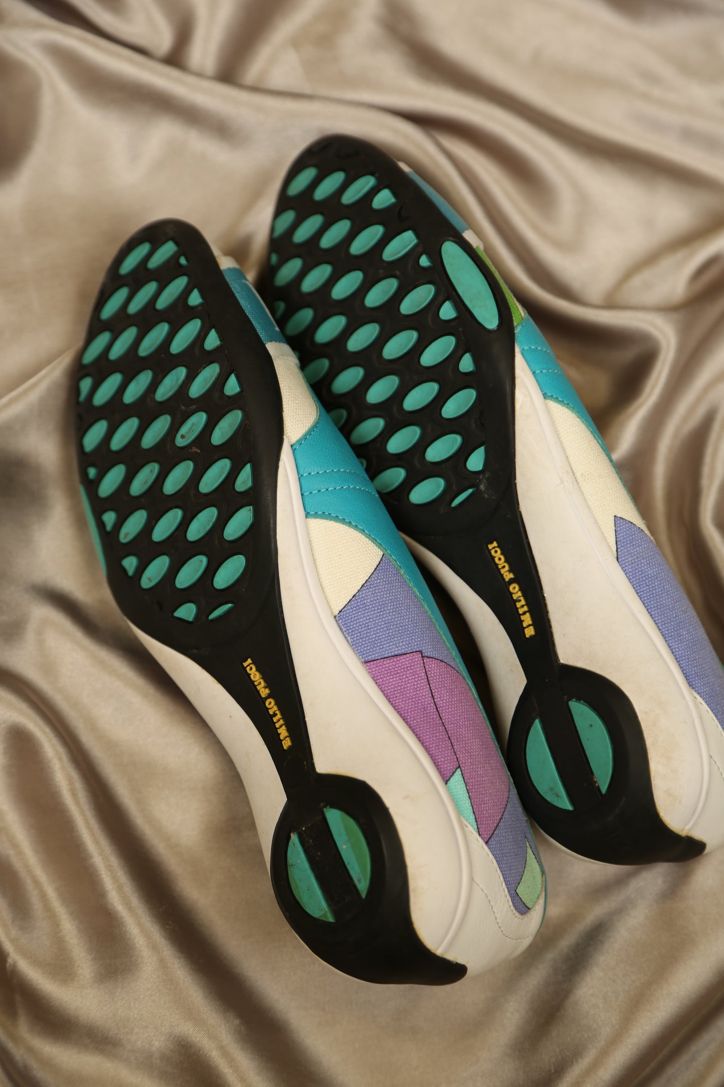 Rare EMILIO PUCCI Ballet Flats