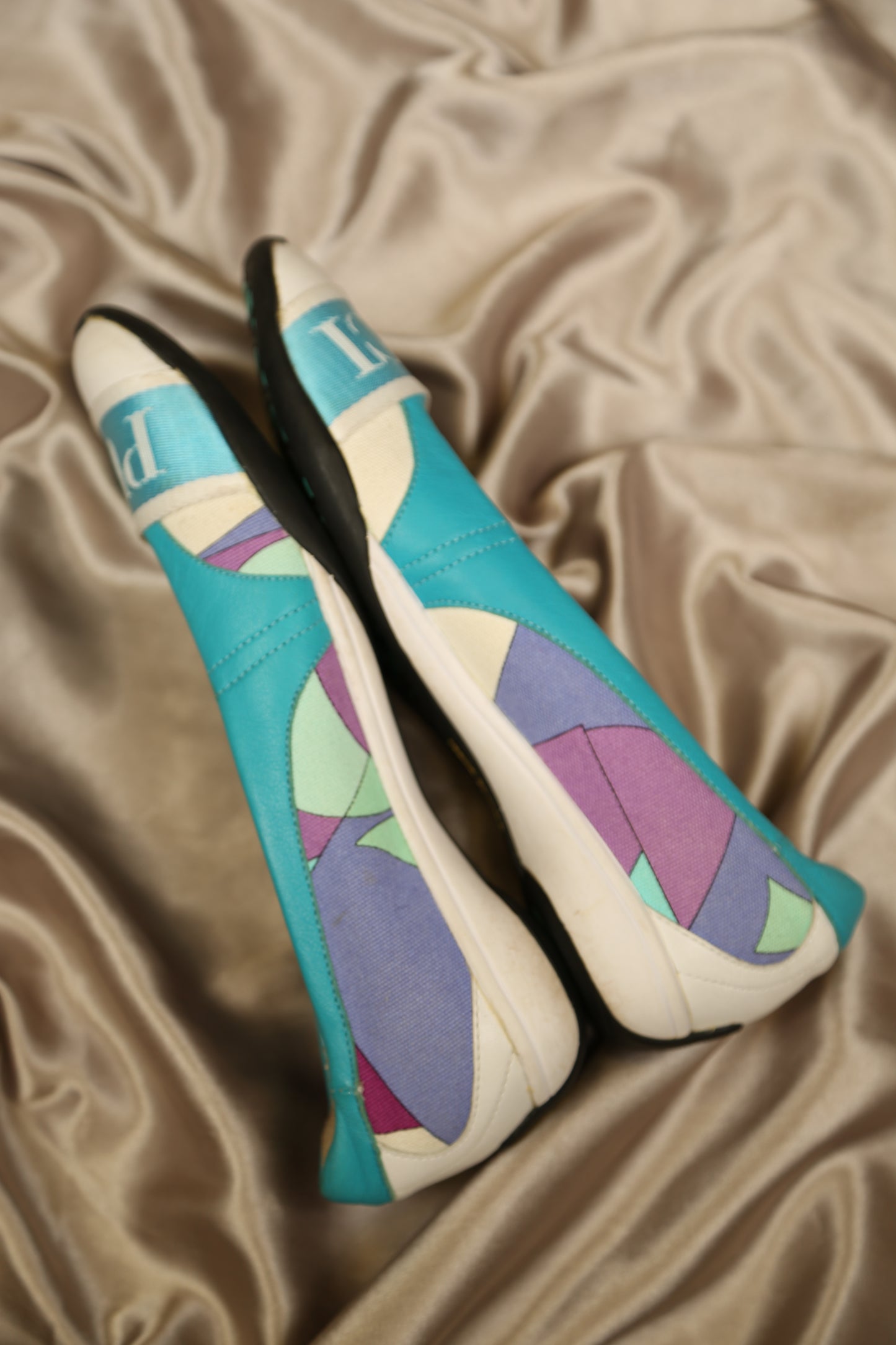 Rare EMILIO PUCCI Ballet Flats
