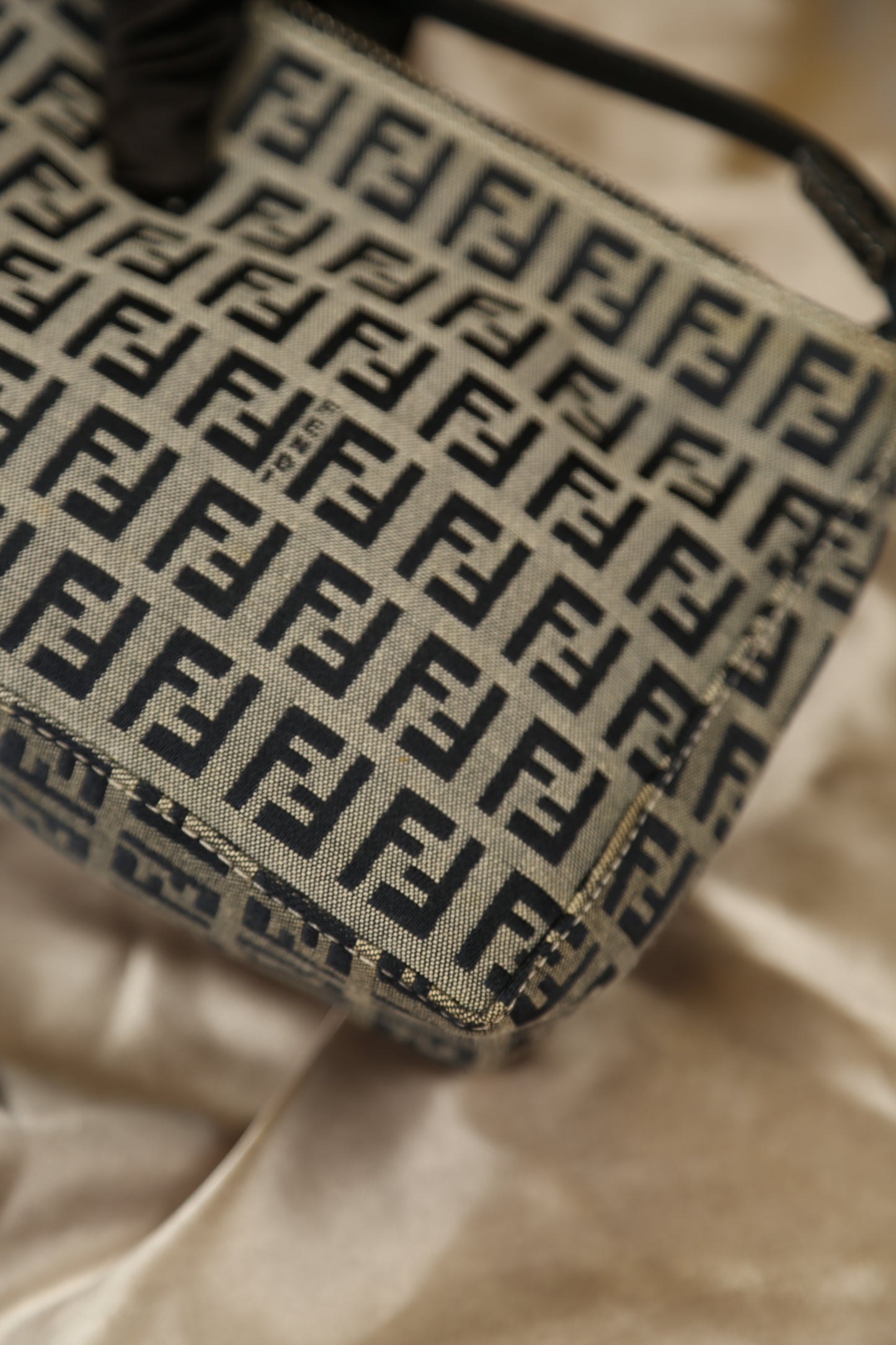 FENDI Zucchino Pochette Blue