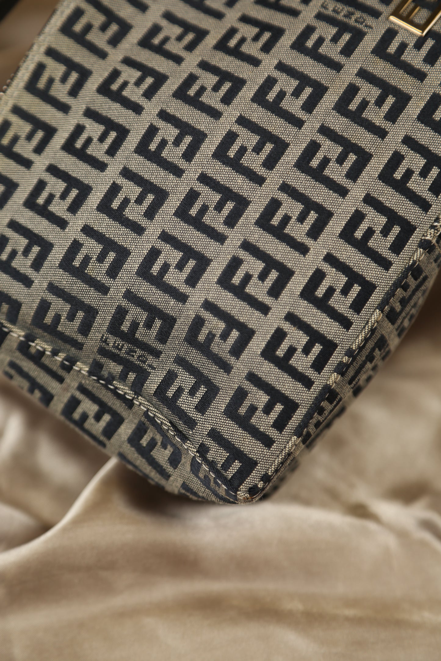 FENDI Zucchino Pochette Blue
