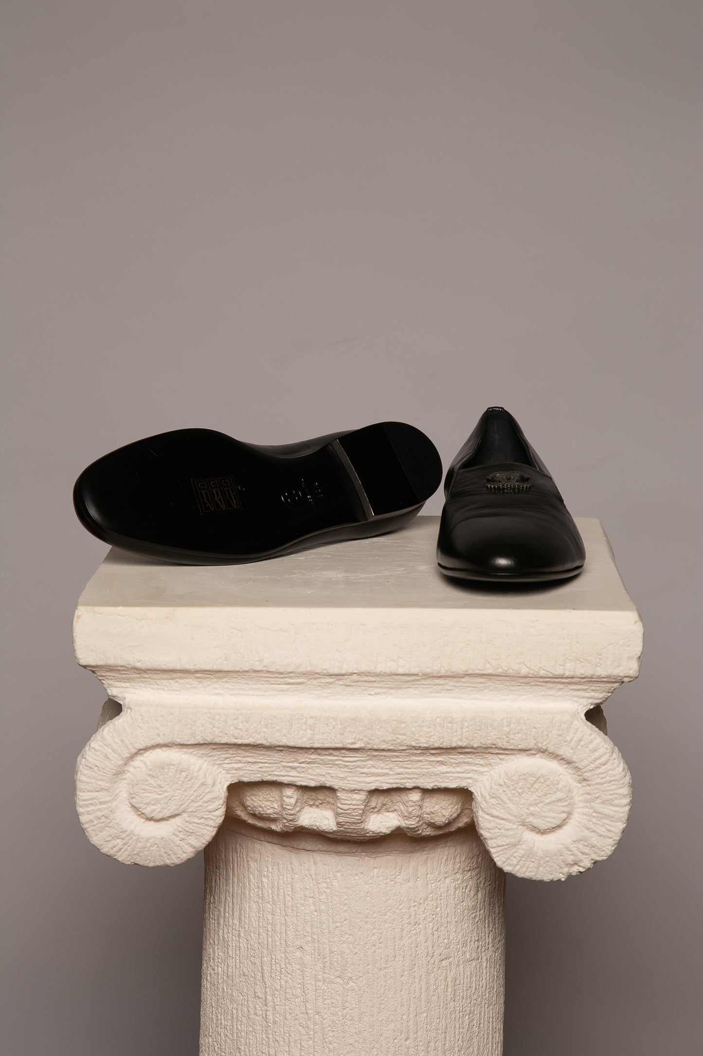 CHANEL Loafer