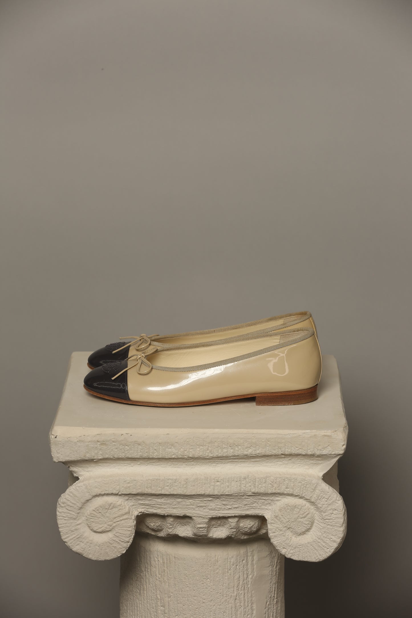 Extremely Rare CHANEL Ballet Flats