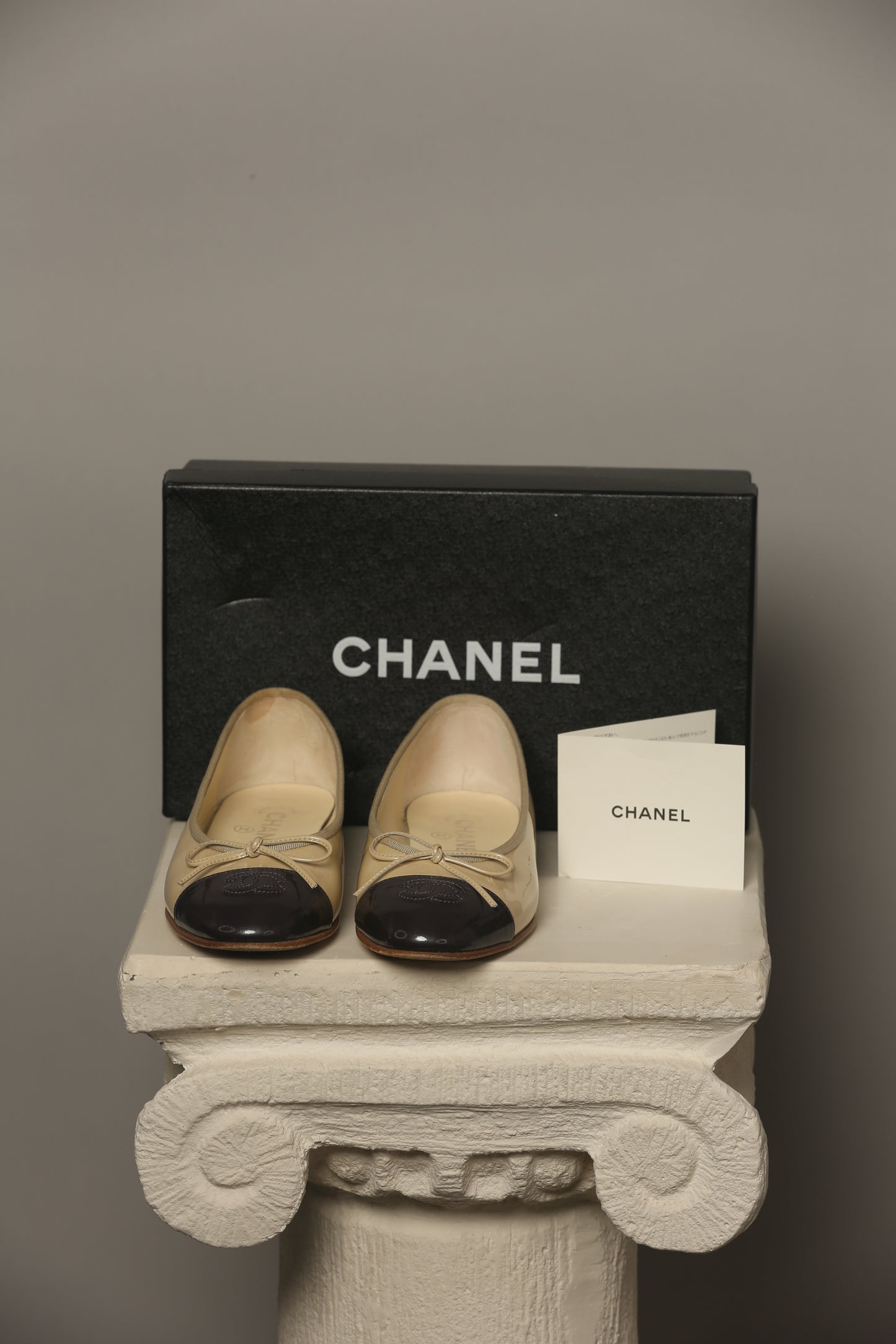 Extremely Rare CHANEL Ballet Flats