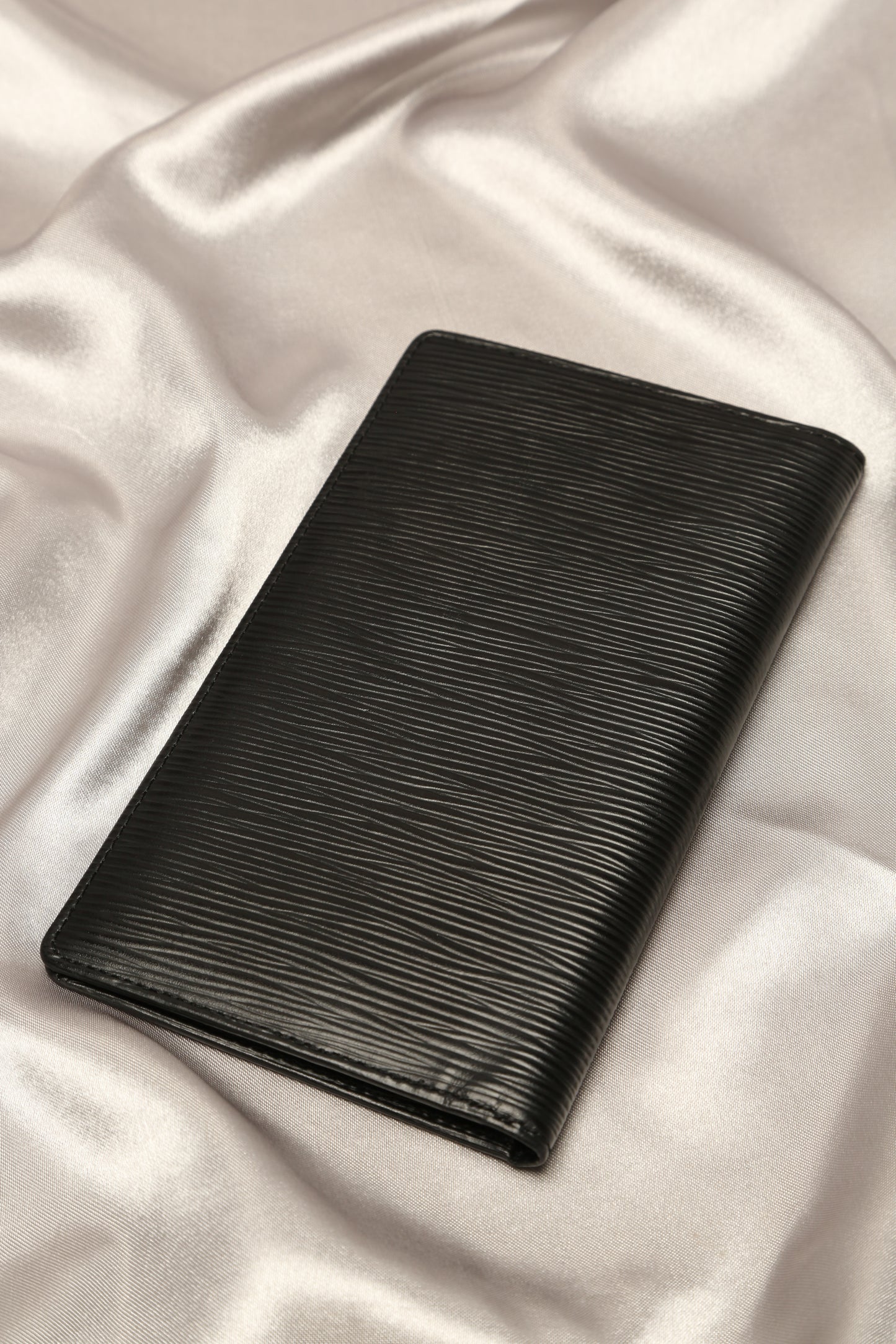 LOUIS VUITTON Epi Brazza Men's Long Wallet