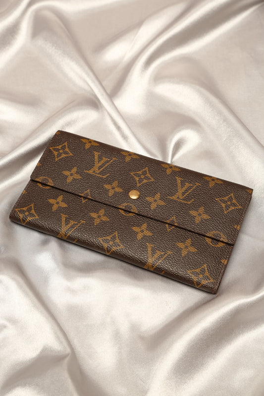 LOUIS VUITTON Trifold Monogram Wallet