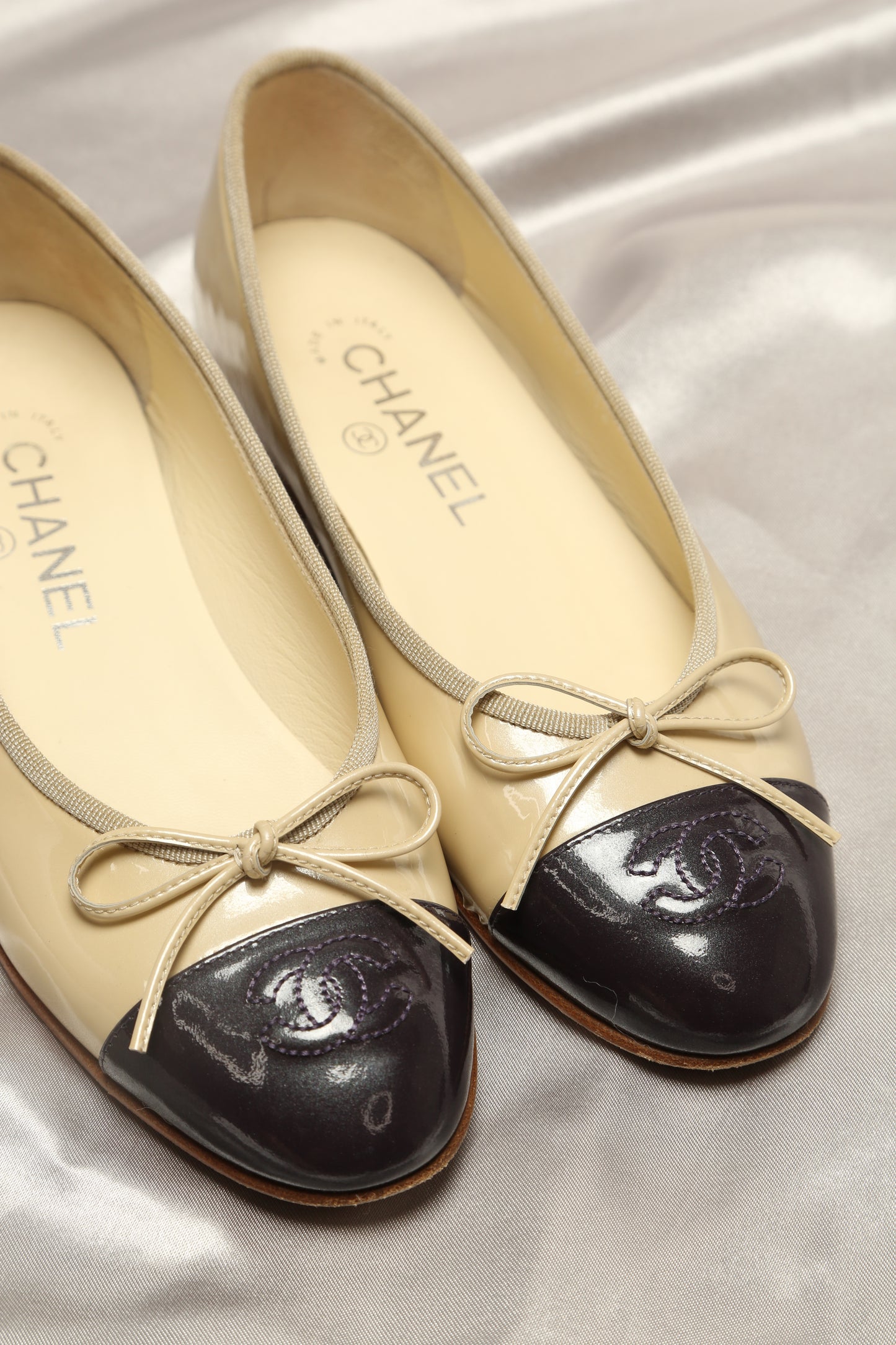 Extremely Rare CHANEL Ballet Flats