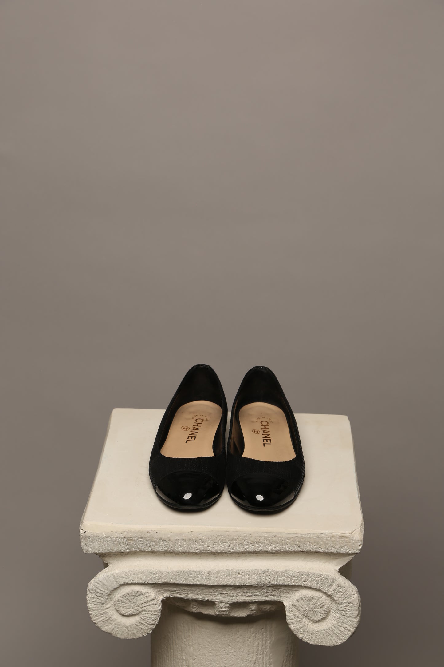 Extremely Rare CHANEL Ballet Flats