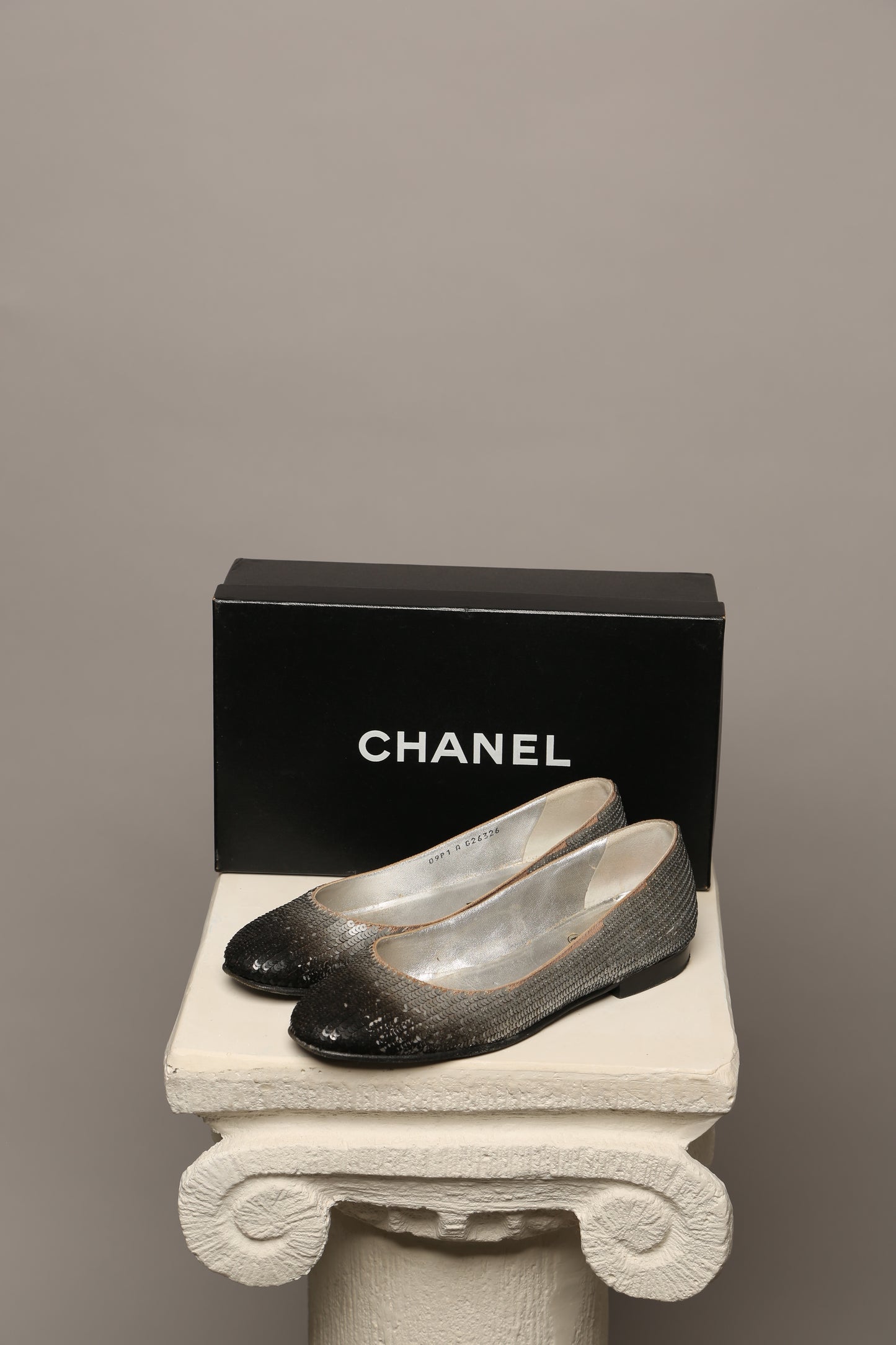 Rare Ombre  Sequin CHANEL Ballerina Flats
