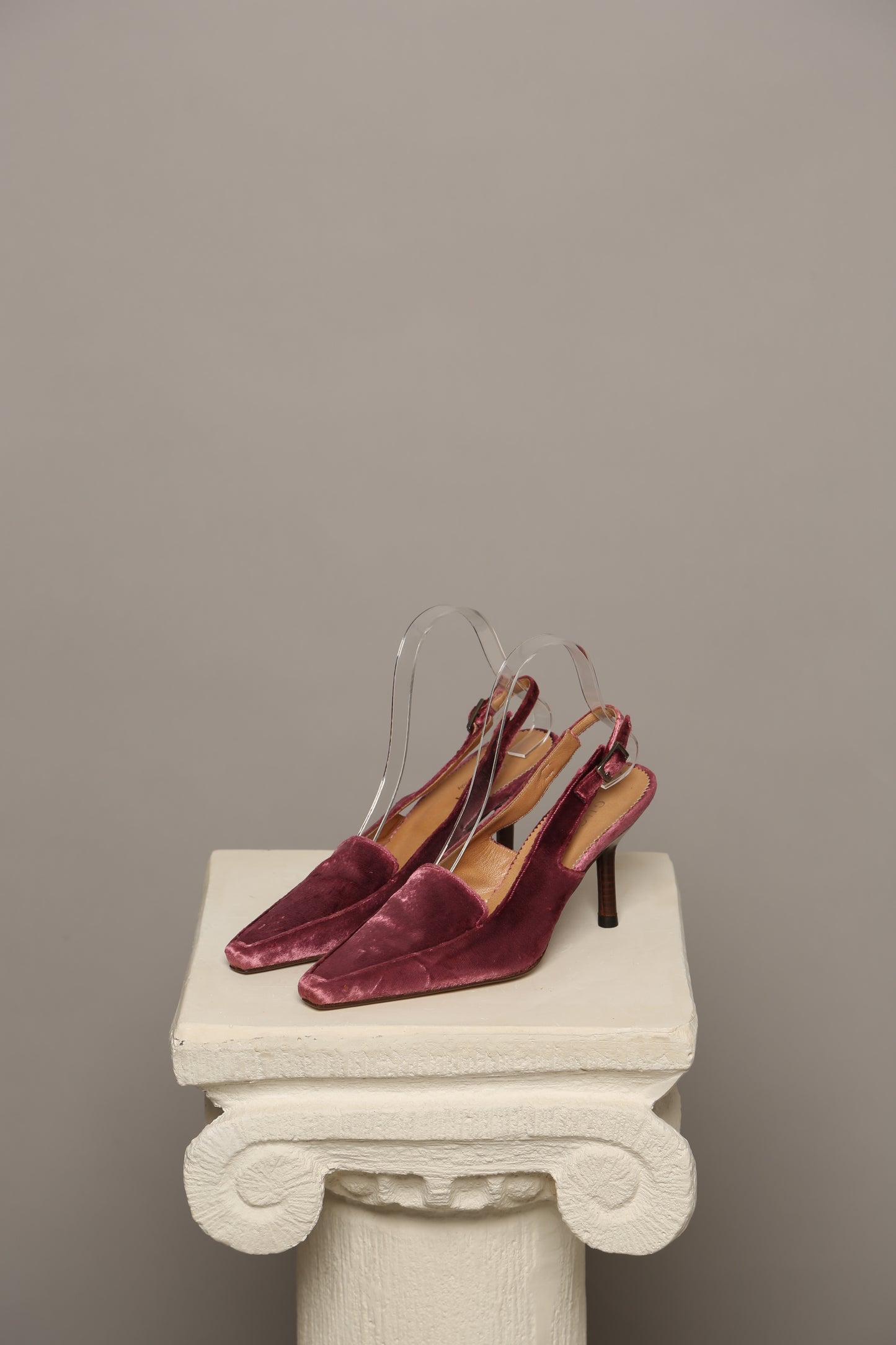 Rare Pink Velvet GUCCI Slingbacks