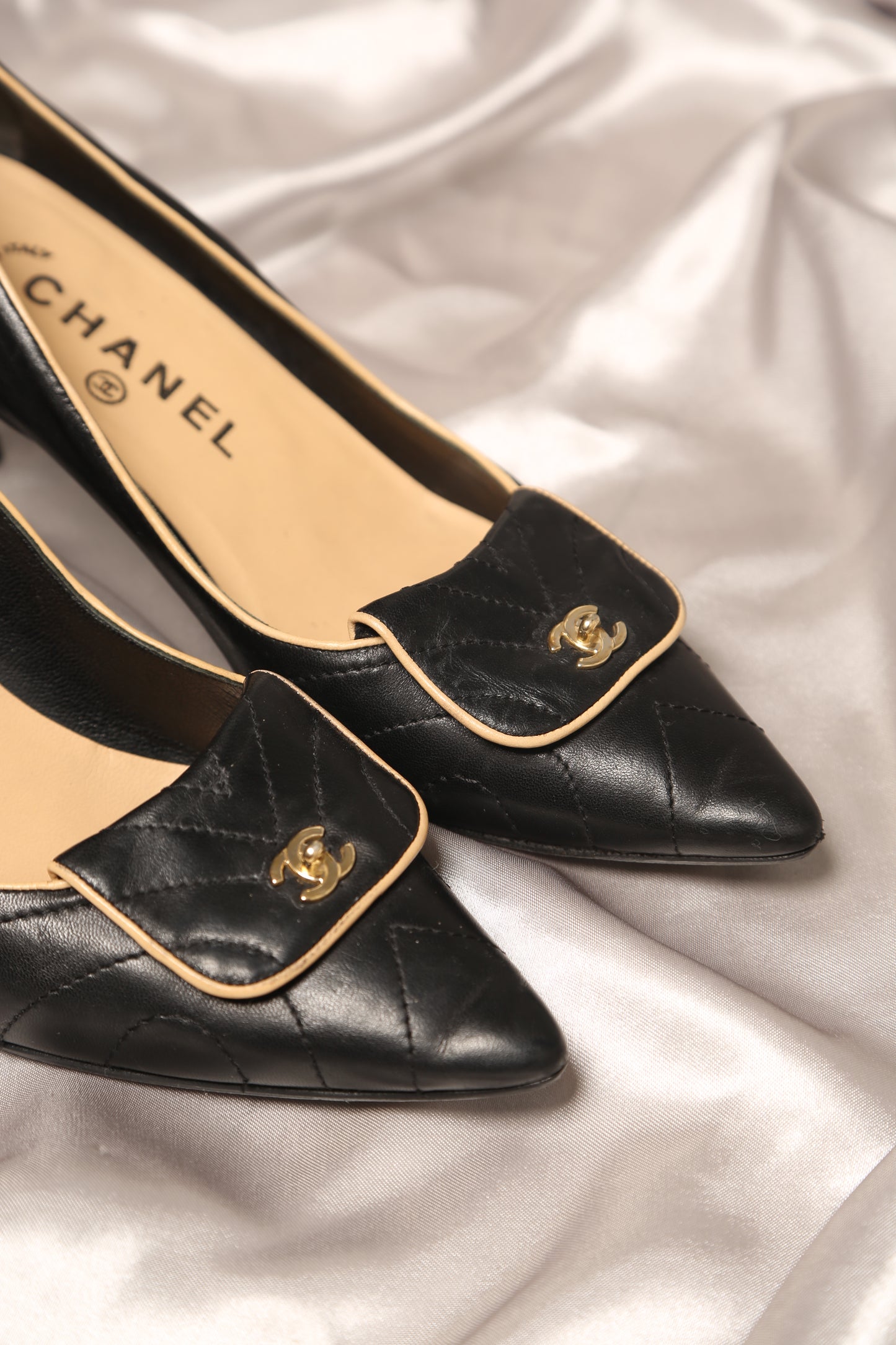 Extremely Rare CHANEL Heels