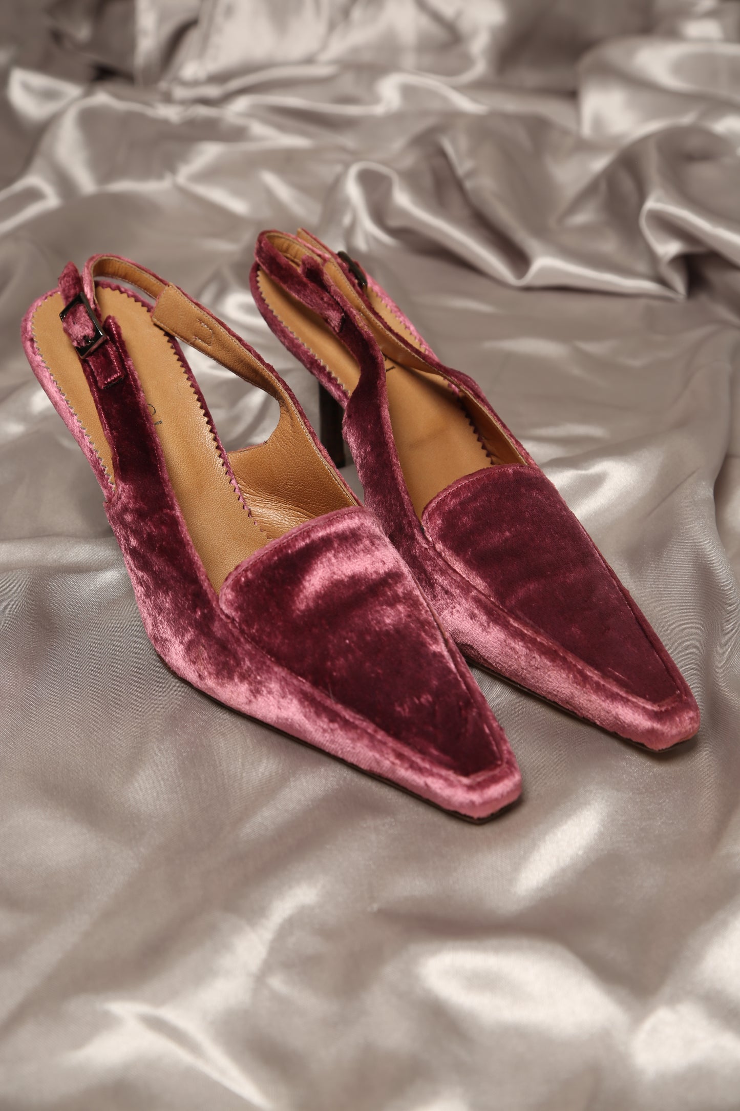 Rare Pink Velvet GUCCI Slingbacks