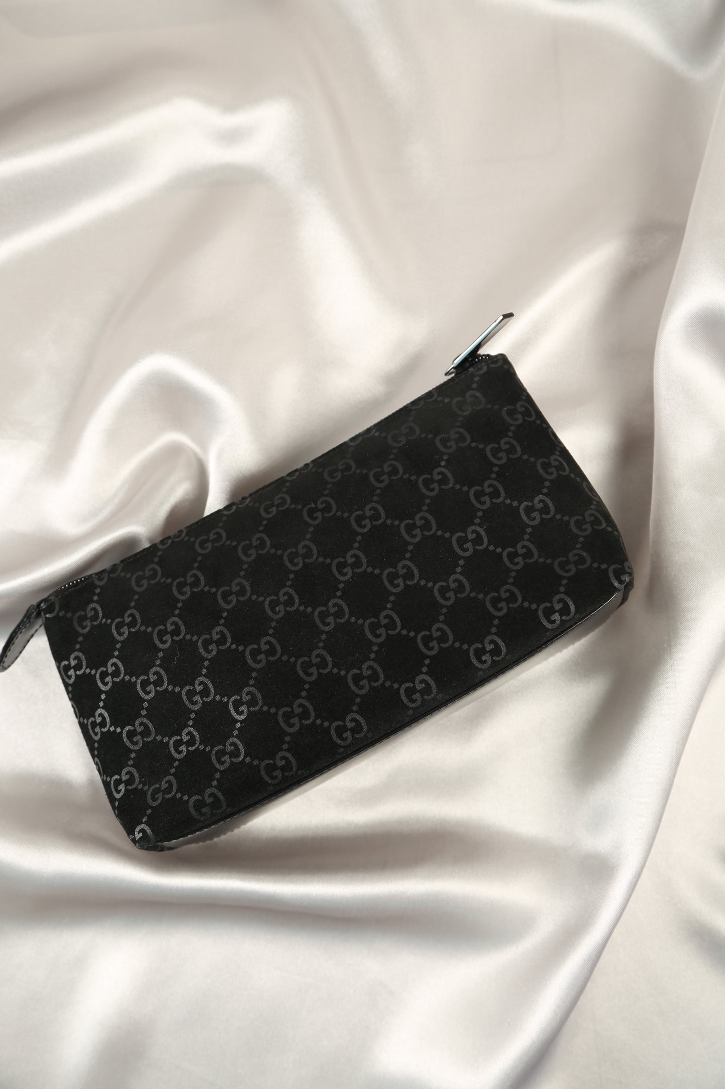 Extremely Rare GUCCI Pouch