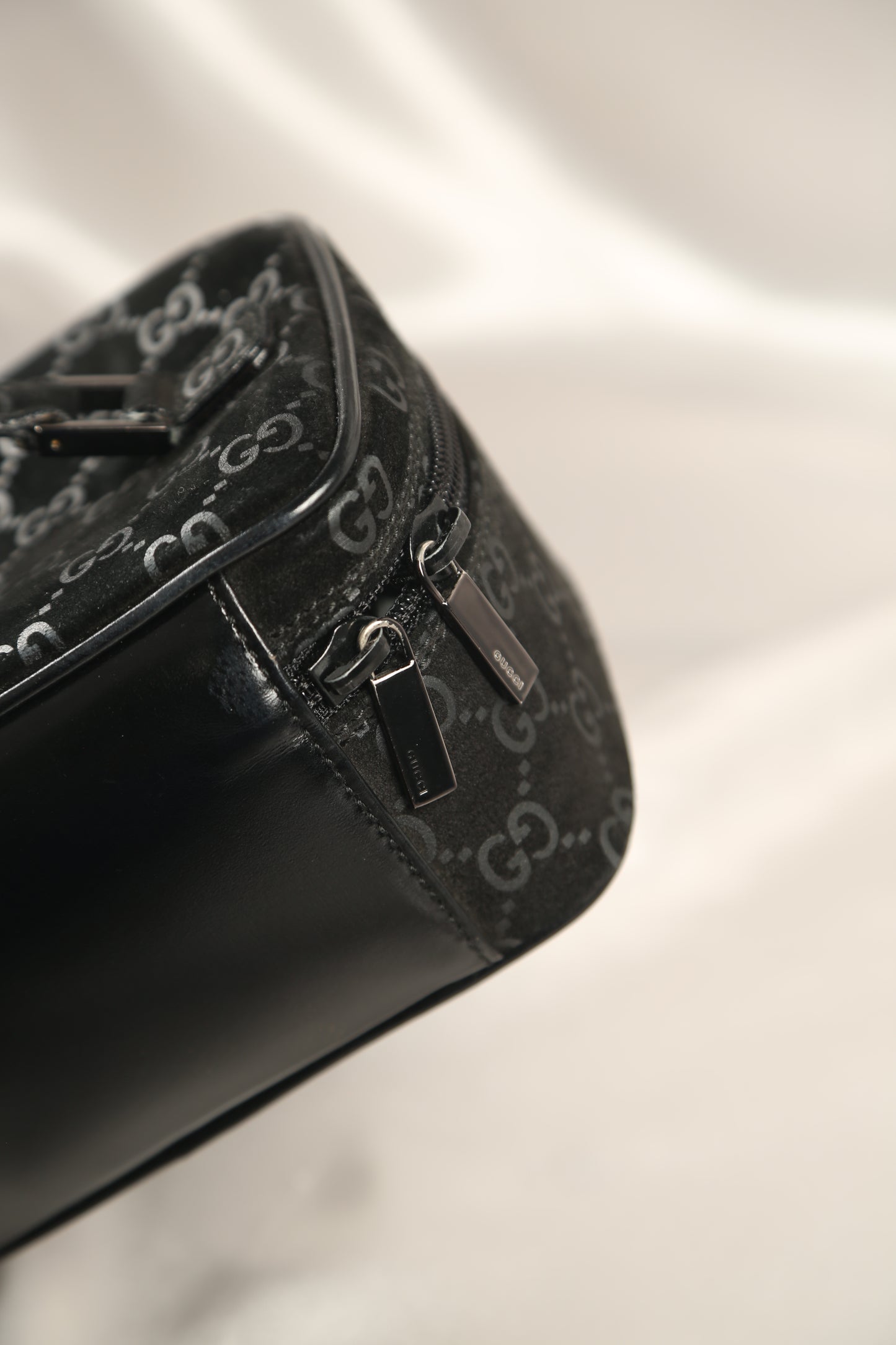 Extremely Rare GUCCI Vanity Bag