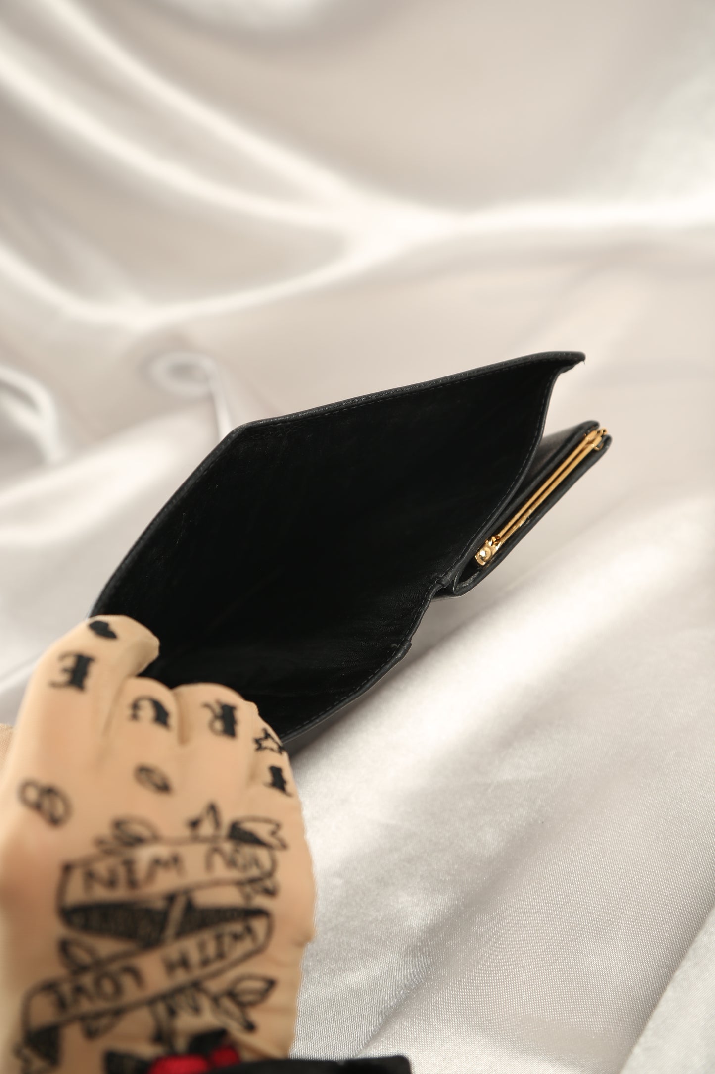 CHANEL Caviar Long Wallet Black