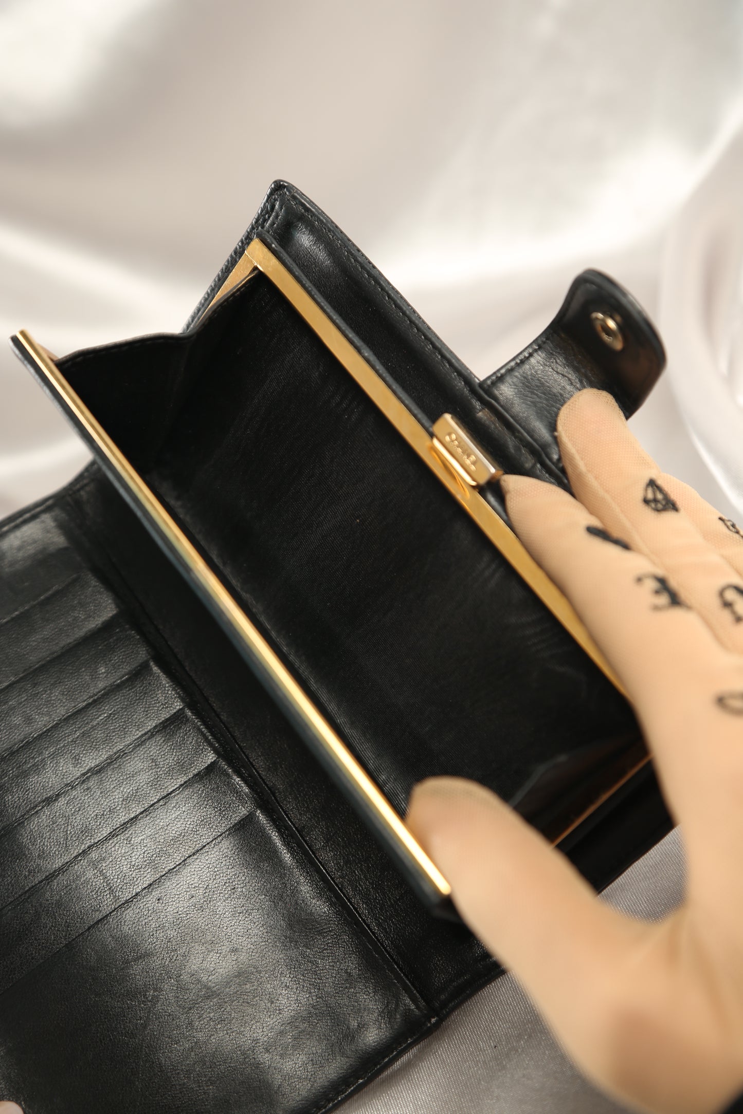 CHANEL Caviar Long Wallet Black