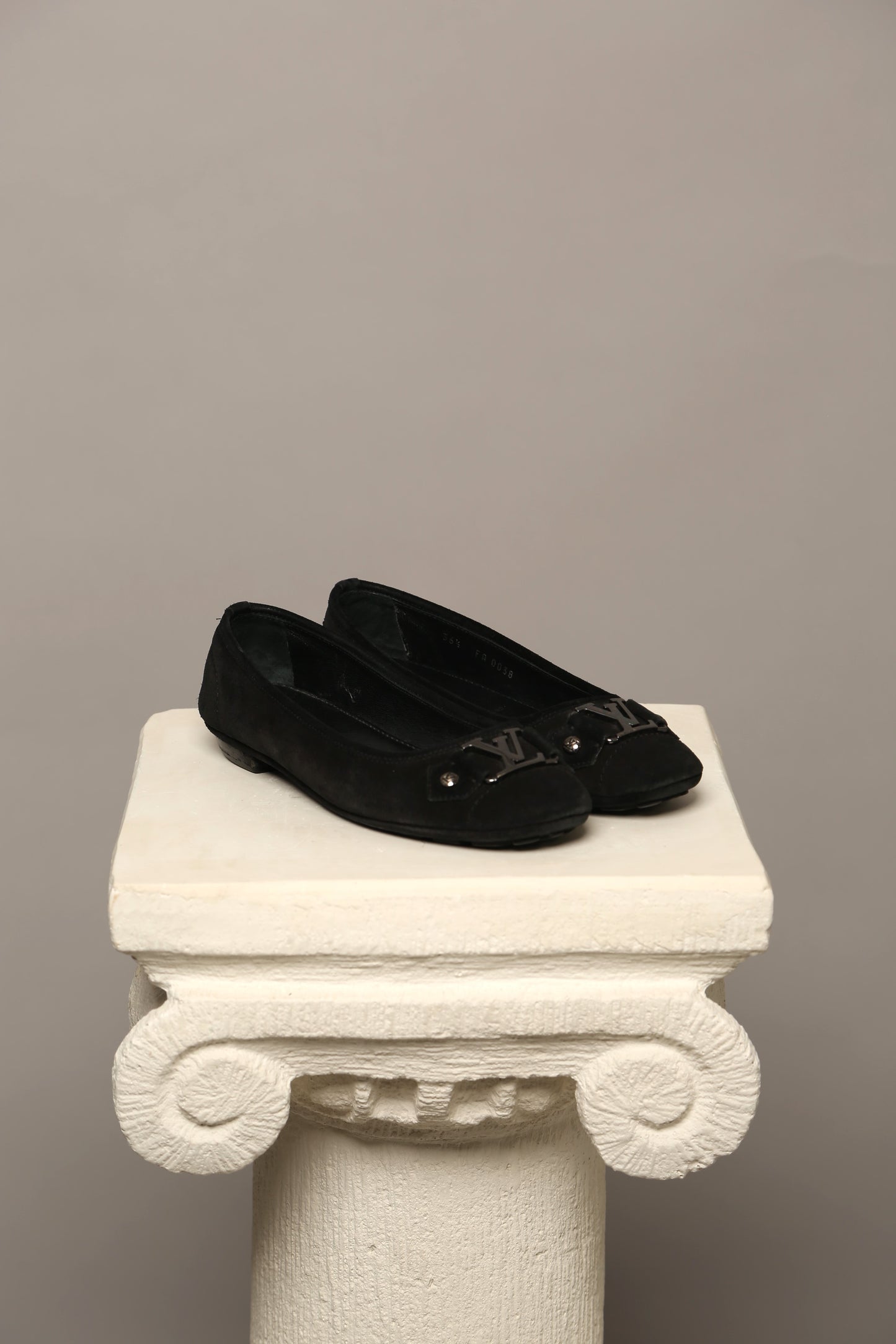 LOUIS VUITTON Suede Leather Ballet Flats