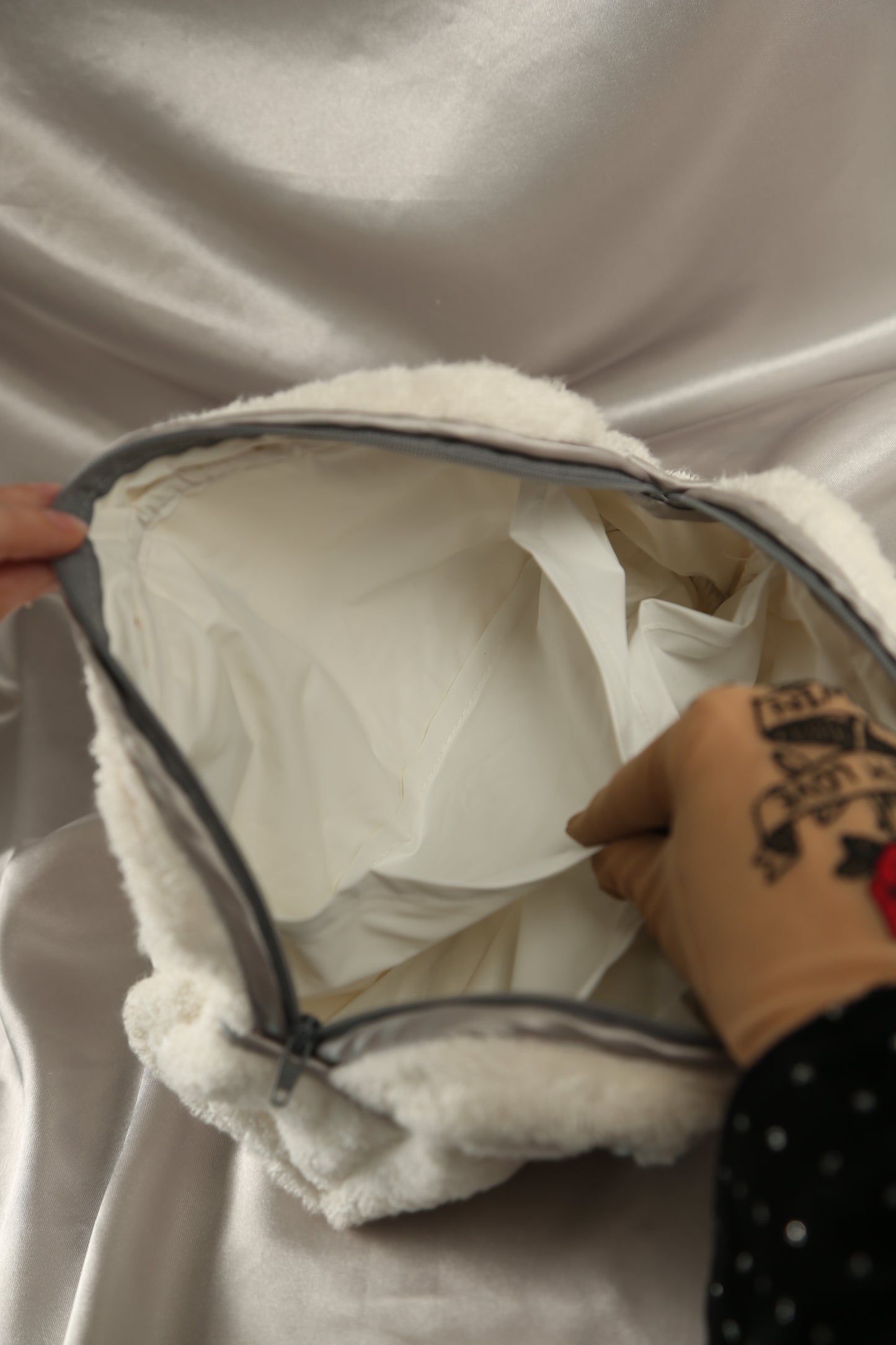 Y2K CHRISTIAN DIOR Terry Cloth Trotter Boston Bag White