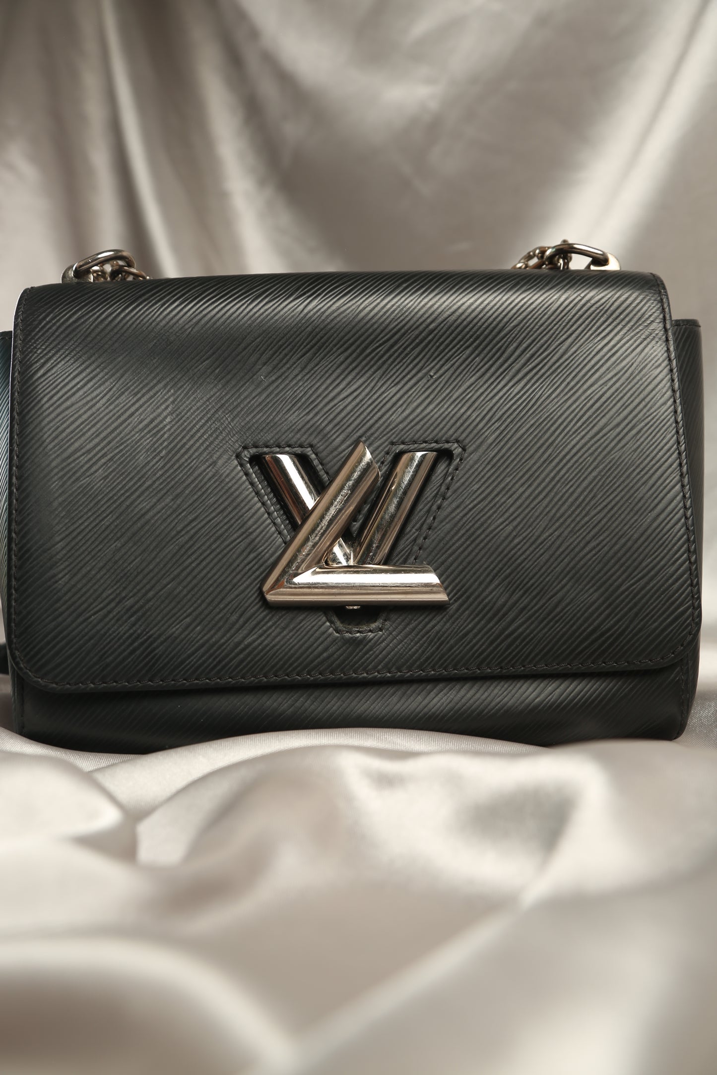 LOUIS VUITTON Epi Shoulder Bag Twist MM Crossbody