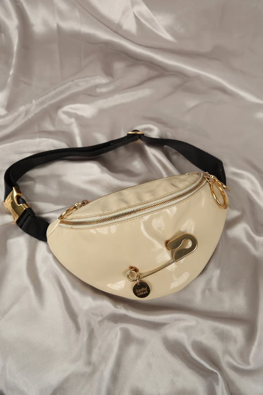 CHLOE Patent Leather Belt Bag