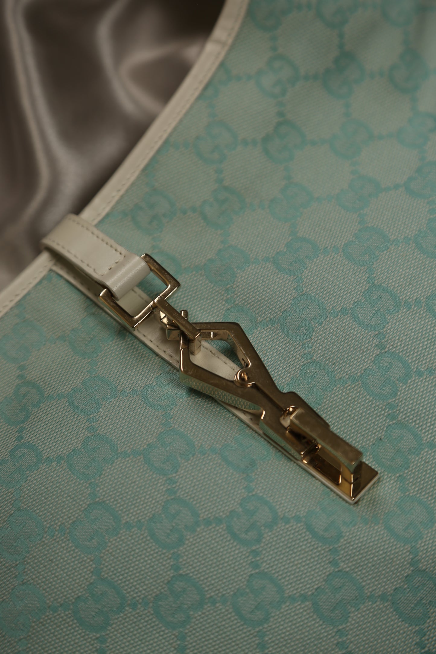 Rare GUCCI GG Jackie Shoulder Bag