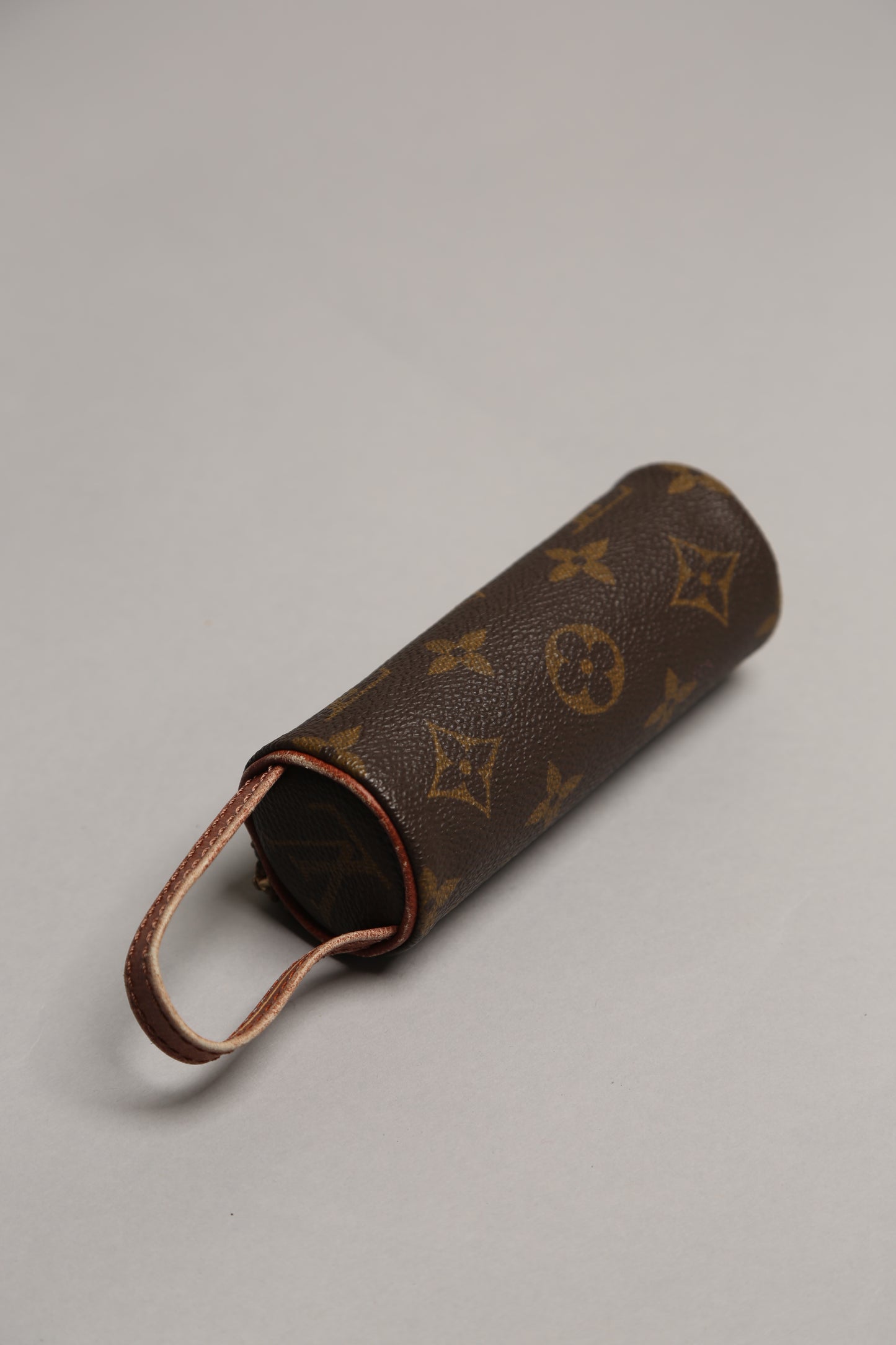 Extra Mini LOUIS VUITTON Barrel Bag