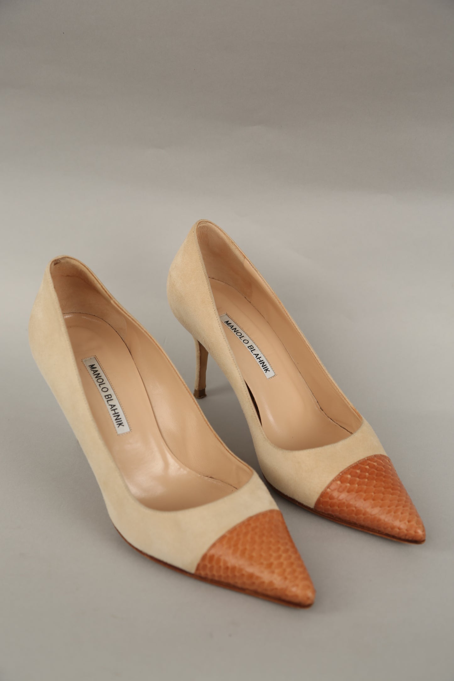 Rare MANOLO BLAHNIK Suede Heels