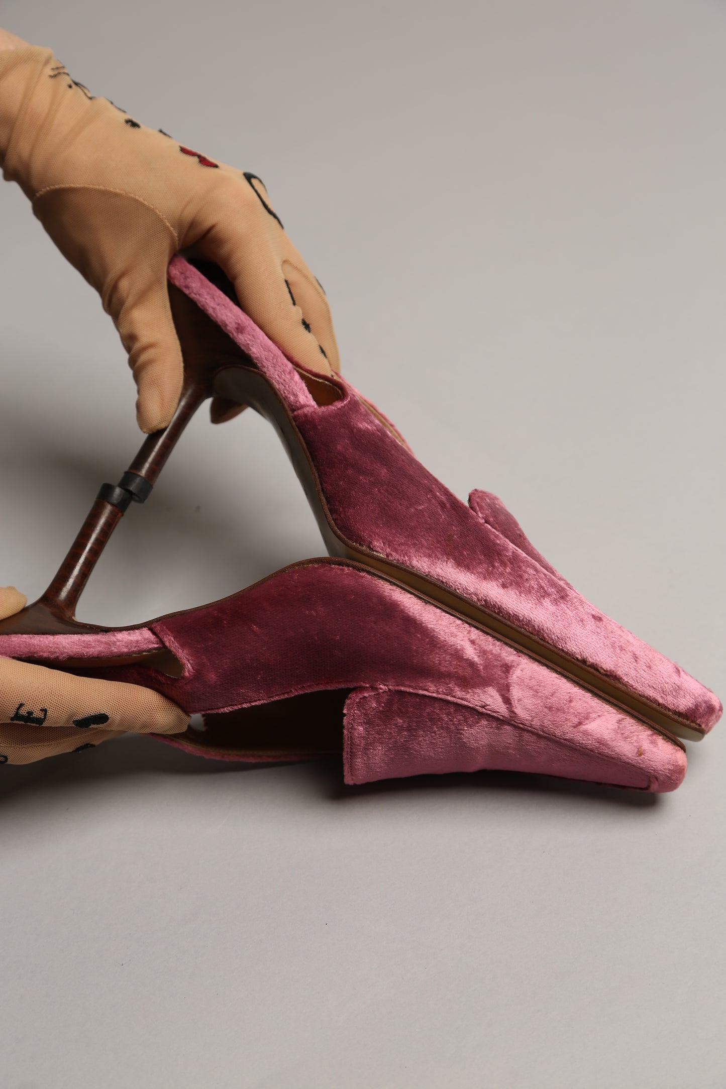 Rare Pink Velvet GUCCI Slingbacks