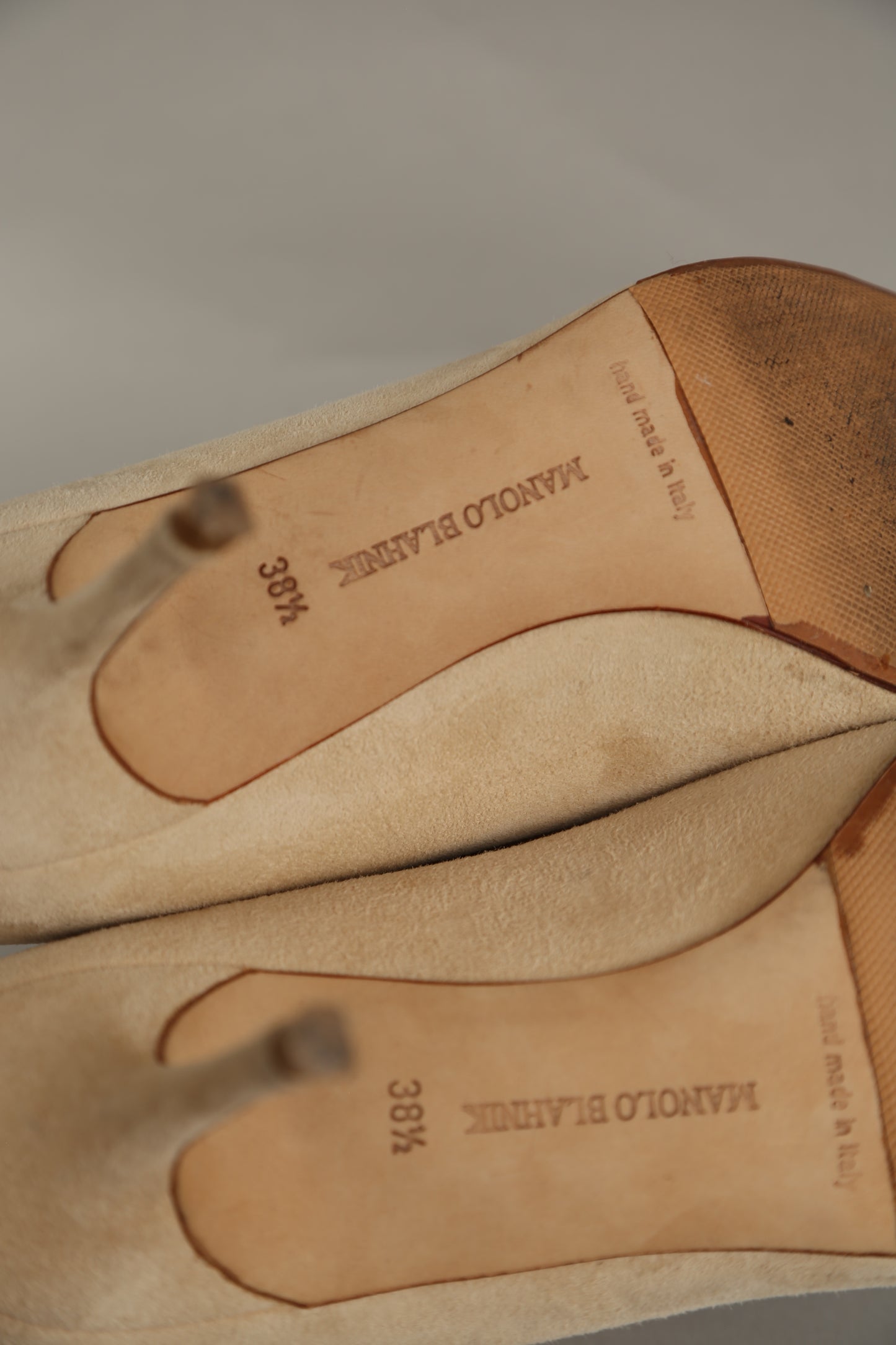 Rare MANOLO BLAHNIK Suede Heels