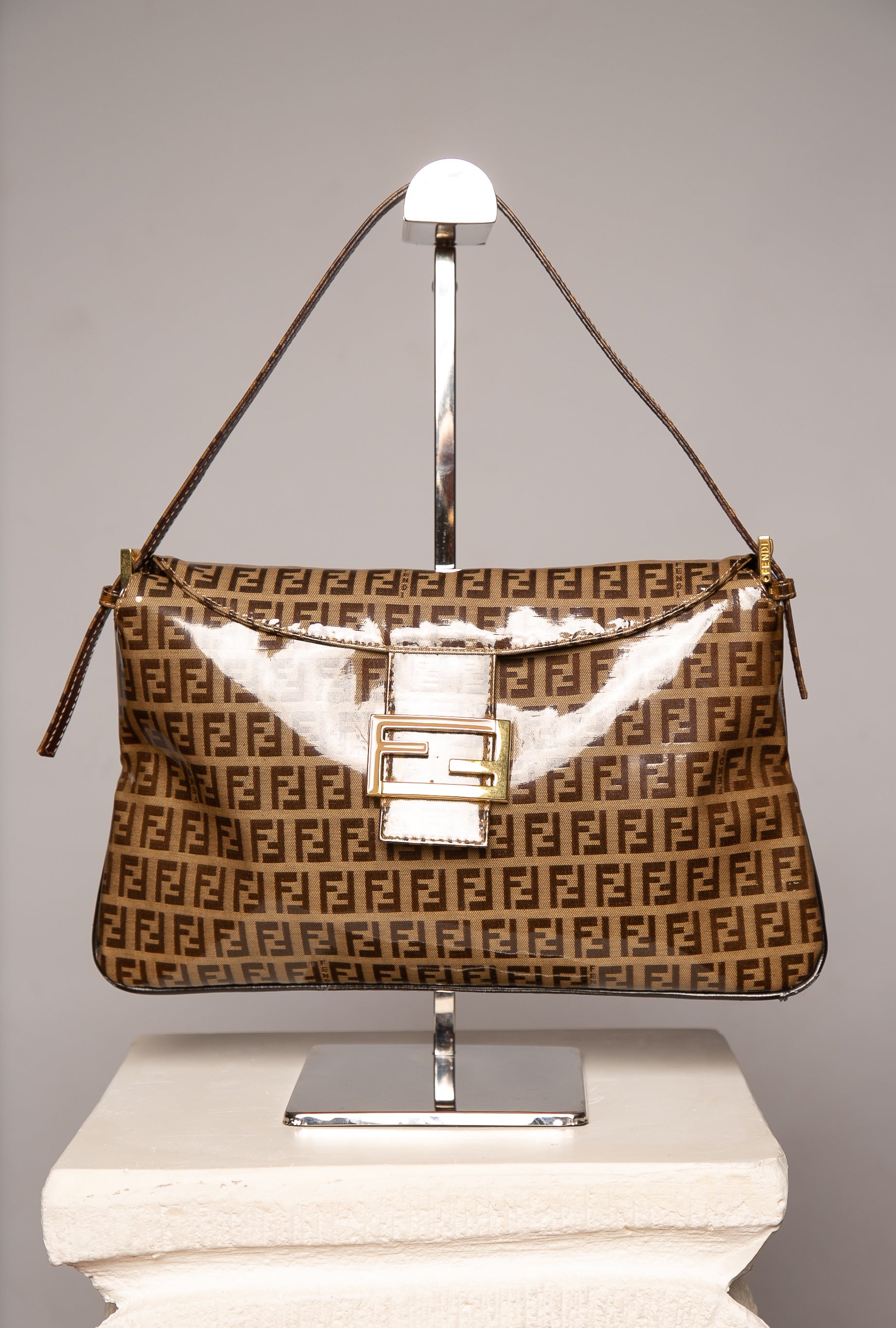 Fendi best sale gold bag